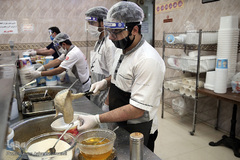 به وقت افطار در رمضان کرونایی