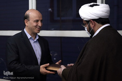 تقدیر از خسرو صادق‌نیت، رئیس بیمارستان امام خمینی(ره)