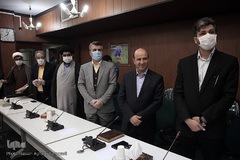 نشست هم اندیشی مقابله با کرونای جامعه قرآنی در مجتمع بیمارستانی امام خمینی(ره)