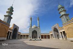 گذری در حرم مطهر کریمه اهل بیت(ع)