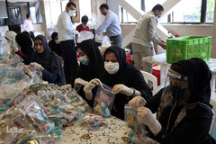 پویش کریمانه خیرین و اعضای داوطلب هم نمک