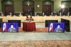 ارتباط تصویری رهبر انقلاب با ستاد ملی مبارزه با کرونا