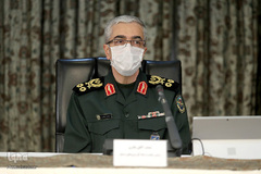 ارتباط تصویری رهبر انقلاب با ستاد ملی مبارزه با کرونا