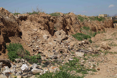 وضعیت نامطلوب قبرستان متروکه منطقه بهار اهر