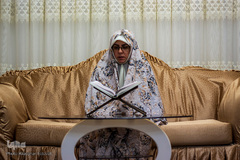 قرآن نور خانه