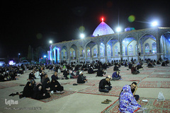 احیای شب نوزدهم ماه مبارک رمضان در امامزاده سید جعفر محمد(ع ) یزد