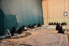 مراسم شب قدر در آستان امامزاده سید حمزه(ع) تبریز