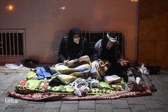 احیای شب نوزدهم ماه رمضان در حسینیه همدانی ها