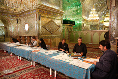 مشق شب قدر در حرم شاهچراغ(ع)