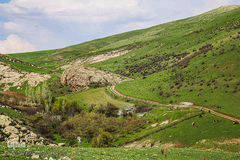 منطقه گردشگری "یوزباشلو" و قلعه "قراچه جالو "در اهر