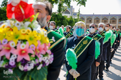 آیین گلاب شویی و تعویض گل ضریح مبارک حرم حضرت شاهچراغ (ع)