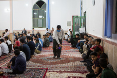 مراسم ختم قرآن در نماز تراویح نمازگزاران اهل تسنن مشهد