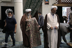 اقامه نماز عید سعید «فطر» به امامت حجت‌الاسلام والمسلمین مصطفی رستمی، رئیس نهاد نمایندگی مقام معظم رهبری در دانشگاه ها در مسجد دانشگاه تهران