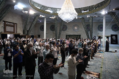 اقامه نماز عید سعید «فطر» به امامت حجت‌الاسلام والمسلمین مصطفی رستمی، رئیس نهاد نمایندگی مقام معظم رهبری در دانشگاه ها در مسجد دانشگاه تهران