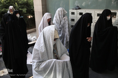 اقامه نماز عید سعید «فطر» به امامت حجت‌الاسلام والمسلمین مصطفی رستمی، رئیس نهاد نمایندگی مقام معظم رهبری در دانشگاه ها در مسجد دانشگاه تهران