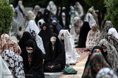 اقامه نماز عید سعید «فطر» به امامت حجت‌الاسلام والمسلمین مصطفی رستمی، رئیس نهاد نمایندگی مقام معظم رهبری در دانشگاه ها در مسجد دانشگاه تهران