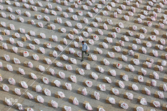 مرحله سوم توزیع کمک های مومنانه در قزوین