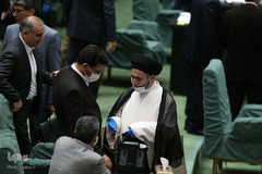 انتخاب هیئت رئیسه مجلس یازدهم برای سال اول