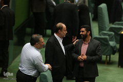 انتخاب هیئت رئیسه مجلس یازدهم برای سال اول