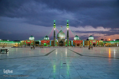 تهیه و توزیع ۱۰۰۰ بسته معیشتی بسیج دانشجویی قم