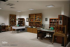 کارگاه هنری صحافی قرآن کریم حرم حضرت معصومه(س)