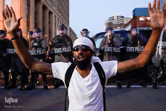 اعتراضات ضد نژادپرستی در پی قتل جرج فلوید، مرد سیاهپوست آمریکایی در شهرهای مختلف آمریکا