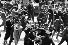 قیام خونین 15خرداد