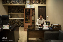 مشاور املاک در خیابان بزرگمهر