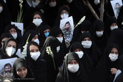 مراسم تشییع پیکر مطهر شهید مدافع حرم «جواد الله‌کرم» در محله مهرآباد جنوبی