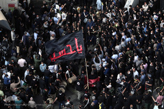 مراسم تشییع پیکر مطهر شهید مدافع حرم «جواد الله‌کرم» در محله مهرآباد جنوبی