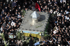 مراسم تشییع پیکر مطهر شهید مدافع حرم «جواد الله‌کرم» در محله مهرآباد جنوبی