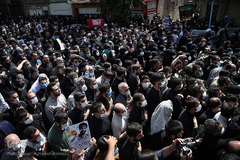 مراسم تشییع پیکر مطهر شهید مدافع حرم «جواد الله‌کرم» در محله مهرآباد جنوبی