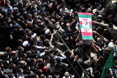 مراسم تشییع پیکر مطهر شهید مدافع حرم «جواد الله‌کرم» در محله مهرآباد جنوبی