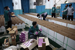 پویش کریمانه فارع التحصیلان و دانشجویان دانشگاه صنعتی شریف جهت امدادرسانی به خانواده های محروم در ایام شیوع کرونا