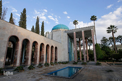 آرامگاه شیخ اجلّ، سعدی شیرازی