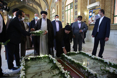 تجدید میثاق رئیس و کارکنان قوه قضائیه با آرمان های امام خمینی(ره)