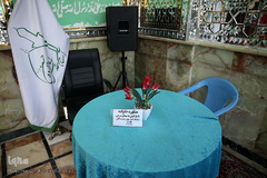 میز پاسخ به پرسشهای دینی در آستان مقدس امامزاده حسن(علیه السلام)