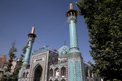 آستان نورانی امامزاده صالح(ع) از فرزندان بلافصل حضرت امام موسی کاظم(ع) و برادر امام رضا(ع) در میدان تجریش