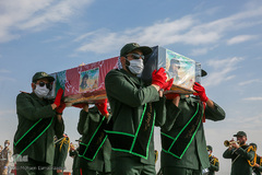 استقبال از پیکر شهید «نسیم افغانی» در فرودگاه شهید هاشمی نژاد مشهد