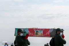 استقبال از پیکر شهید «نسیم افغانی» در فرودگاه شهید هاشمی نژاد مشهد