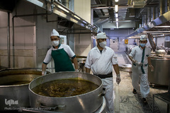 خوان هشتم در مهمان‌سرای حضرت