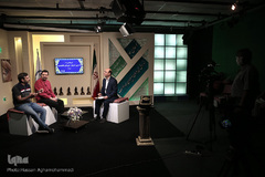 آیین مجازی اختتامیه نخستین جشنواره ملی شعر دانشجویی در استودیو «مبین» سازمان قرآنی دانشگاهیان کشور