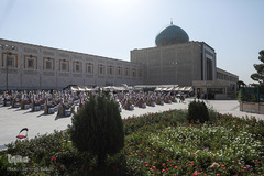 رزمایش اهدای 1000 سری جهزیه در حرم مطهر امام راحل