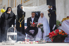 رزمایش اهدای 1000 سری جهزیه در حرم مطهر امام راحل