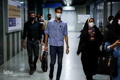 قطار شهری مشهد در روزهای «ماسک اجباری»