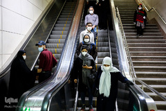 قطار شهری مشهد در روزهای «ماسک اجباری»