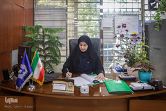 مریم اکبری ثابت، کارشناسی حسابداری، کارمند بانک تجارت