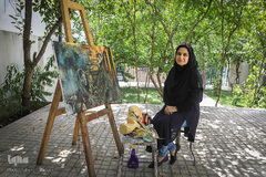 عطیه شمس، دانشجوی کارشناسی ارشد نقاشی دانشگاه الزهرا، مهندس شیمی و مسئول فنی شرکت صدف تجارت غرب 