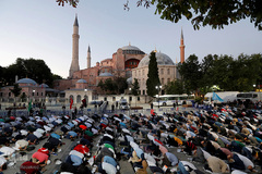 فرمان دولت ترکیه در تبدیل موزه ایاصوفیه استانبول به مسجد پس از ۸۶سال