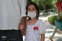 من ماسک می‌زنم